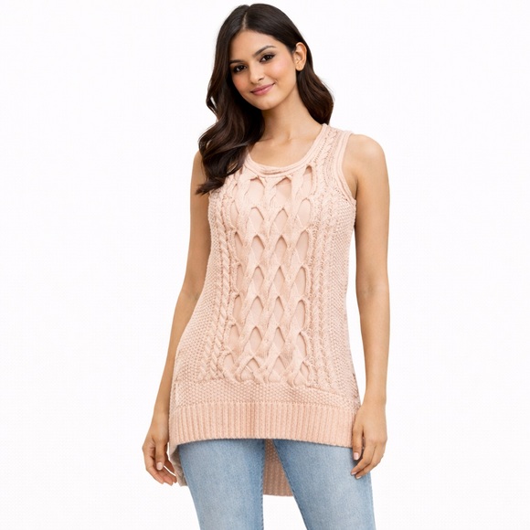 VENUS Sweaters - Women's VENUS Pink Cable Knit Sleeveless Crew Neck Sweater S